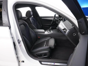 Седан BMW 5 серия 2018 года, 3498444 рублей, Москва