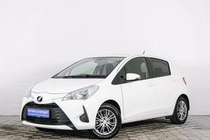 Хетчбэк Toyota Vitz 2019 года, 1119000 рублей, Красноярск
