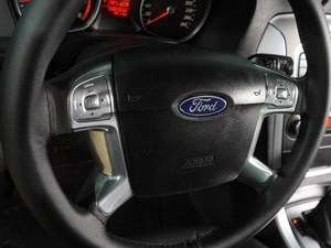 Седан Ford Mondeo 2014 года, 1169000 рублей, Воронеж