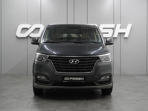 Минивэн Hyundai H-1 2021 года, 3535000 рублей, Воронеж