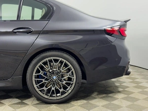 Седан BMW 5 серия 2018 года, 4409900 рублей, Казань
