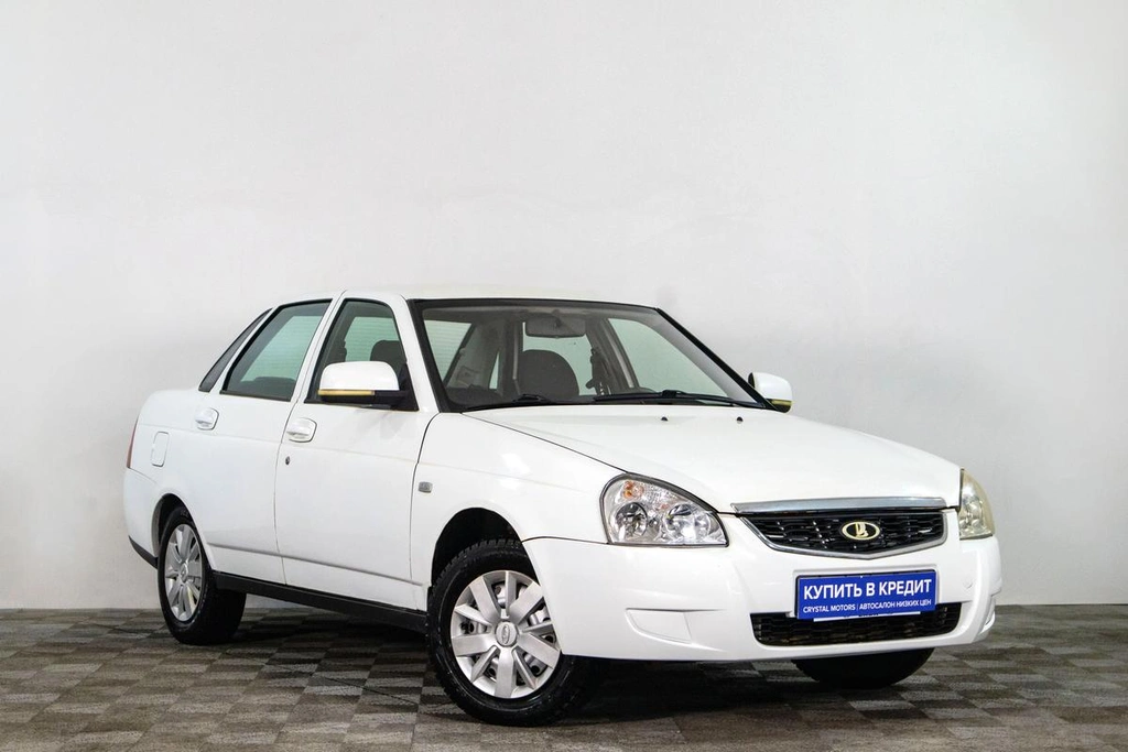 Седан ВАЗ (LADA) Priora 2018 года, 469000 рублей, Сургут