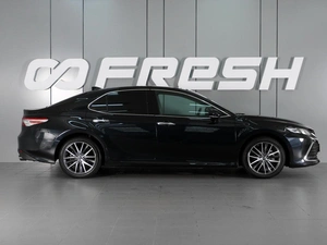 Седан Toyota Camry 2022 года, 3099000 рублей, Красный Пахарь