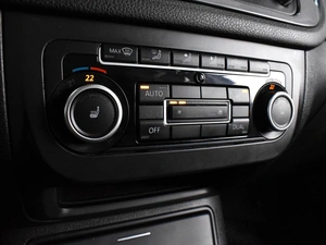 Внедорожник Volkswagen Tiguan 2011 года, 1064000 рублей, Воронеж