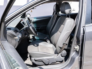 Хетчбэк Opel Astra 2008 года, 585000 рублей, Краснодар