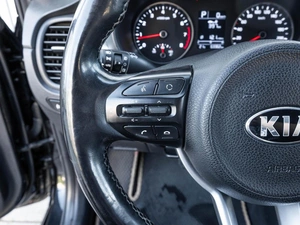Седан Kia Rio 2019 года, 1497600 рублей, Ставрополь