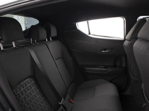 Внедорожник Toyota C-HR 2020 года, 2830000 рублей, Омск