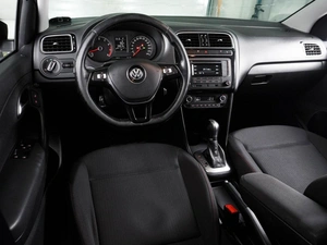 Седан Volkswagen Polo 2017 года, 1069000 рублей, Воронеж