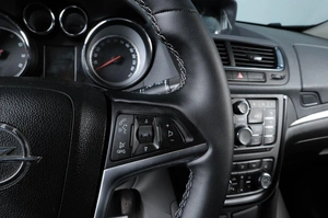 Внедорожник Opel Mokka 2014 года, 989000 рублей, Челябинск