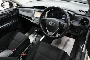 Универсал Toyota Corolla Fielder 2018 года, 1319000 рублей, Омск