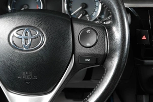 Седан Toyota Corolla 2013 года, 1699000 рублей, Тюмень