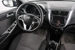 Хетчбэк Hyundai Solaris 2011 года, 719000 рублей, Красноярск