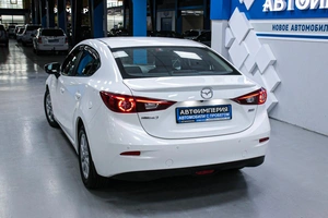 Хетчбэк Mazda 3 2018 года, 1498000 рублей, Солонцы
