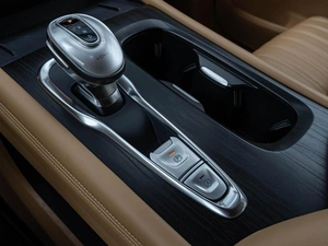 Минивэн Voyah Dream 2023 года, 4930000 рублей, Краснодар