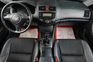 Седан Honda Accord 2007 года, 789000 рублей, Тюмень