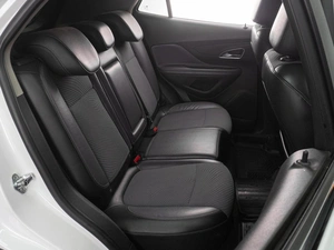 Внедорожник Opel Mokka 2013 года, 955000 рублей, Тюмень