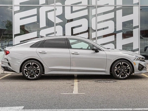 Седан Kia K5 2021 года, 2960000 рублей, Краснодар