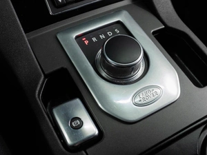 Внедорожник Land Rover Discovery 2015 года, 2490000 рублей, Тюмень