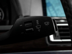 Седан BMW 7 серия 2011 года, 2099000 рублей, Тюмень