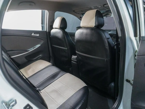 Седан Hyundai Solaris 2012 года, 699000 рублей, Сургут