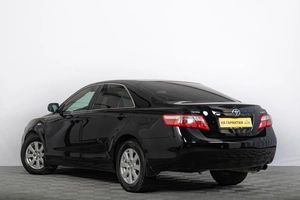 Седан Toyota Camry 2006 года, 1109000 рублей, Томск