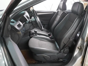 Седан Opel Astra 2011 года, 589000 рублей, Воронеж
