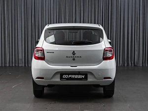 Хетчбэк Renault Sandero 2018 года, 859000 рублей, Ставрополь