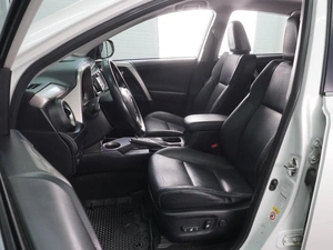 Внедорожник Toyota RAV4 2013 года, 1799000 рублей, Воронеж