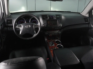 Внедорожник Toyota Highlander 2013 года, 1689000 рублей, Минеральные Воды