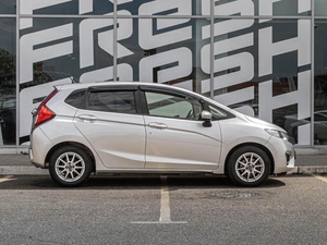 Хетчбэк Honda Fit 2014 года, 968000 рублей, Краснодар