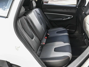 Внедорожник Geely Atlas 2023 года, 2439000 рублей, Кирилловка