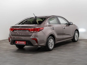Седан Kia Rio 2018 года, 1470000 рублей, Красноярск
