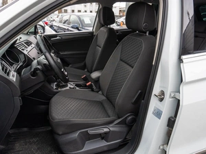 Внедорожник Volkswagen Tiguan 2018 года, 2299000 рублей, Саратов