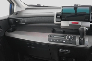 Минивэн Honda Freed 2010 года, 999000 рублей, Кемерово