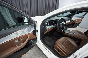 Седан Mercedes-benz E-класс 2020 года, 4599000 рублей, Красноярск