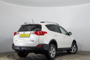 Внедорожник Toyota RAV4 2014 года, 2049000 рублей, Пермь