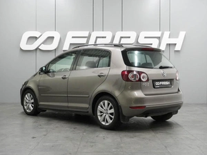 Хетчбэк Volkswagen Golf Plus 2012 года, 949000 рублей, Воронеж