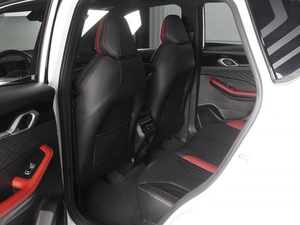 Внедорожник Geely Coolray 2023 года, 2185000 рублей, Красный Пахарь