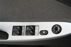 Седан Hyundai Solaris 2012 года, 869000 рублей, Омск