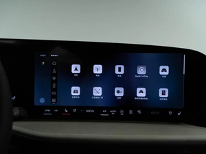 Внедорожник Audi Q5 2025 года, 7770050 рублей, Москва