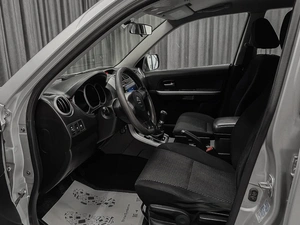 Внедорожник Suzuki Grand Vitara 2005 года, 745000 рублей, Красноярск