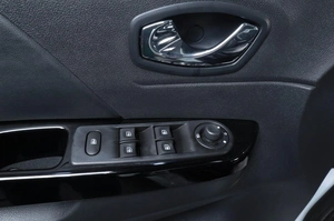 Внедорожник Renault Kaptur 2016 года, 1299000 рублей, Челябинск