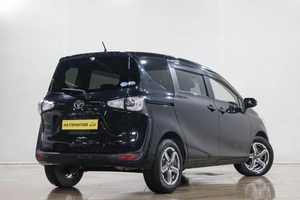 Минивэн Toyota Sienta 2016 года, 1299000 рублей, Новокузнецк
