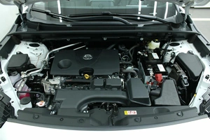 Внедорожник Toyota RAV4 2026 года, 4295000 рублей, Красноярск