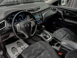 Внедорожник Nissan X-Trail 2015 года, 1525000 рублей, Красноярск