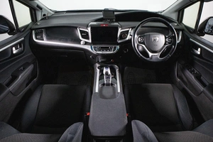 Хетчбэк Honda Jade 2015 года, 1619000 рублей, Сургут