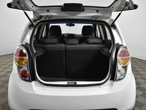 Хетчбэк Chevrolet Spark 2011 года, 440000 рублей, Казань