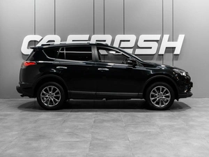 Внедорожник Toyota RAV4 2018 года, 2679000 рублей, Тюмень