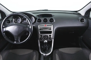 Хетчбэк Peugeot 308 2011 года, 649000 рублей, Пермь