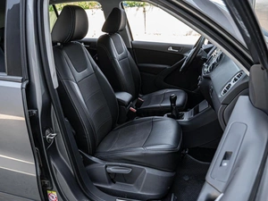 Внедорожник Volkswagen Tiguan 2011 года, 1480000 рублей, Краснодар